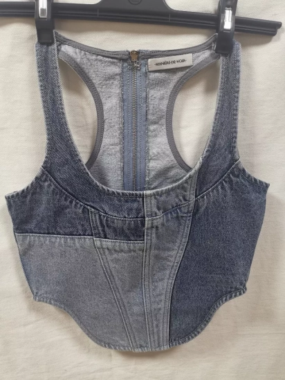 Denim contrasting vest