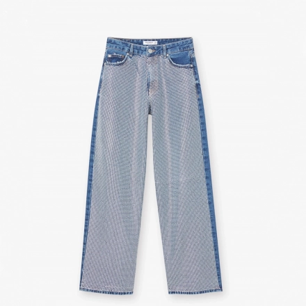Women's Front leg rhinestones Jeans