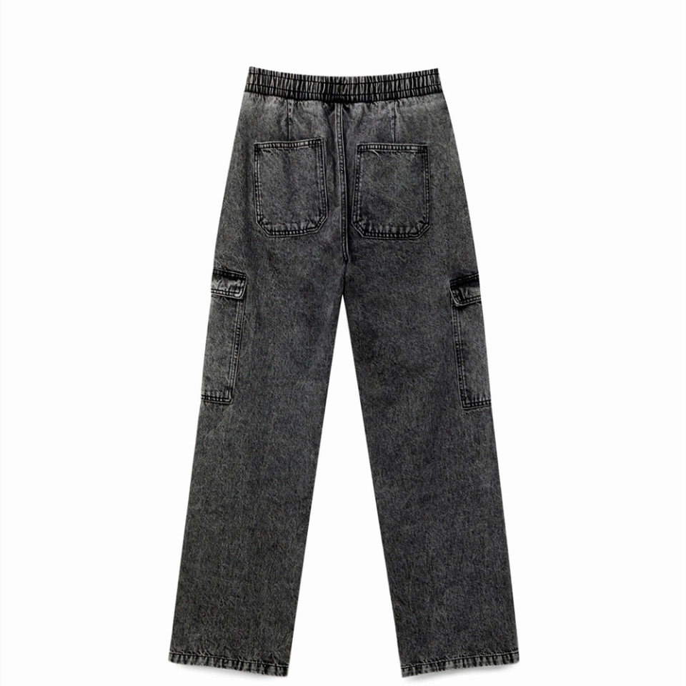 Women's Loose Fit Jeans (2)