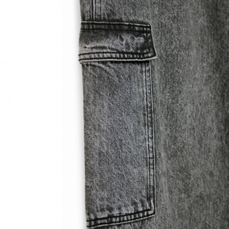 Women's Loose Fit Jeans (4)