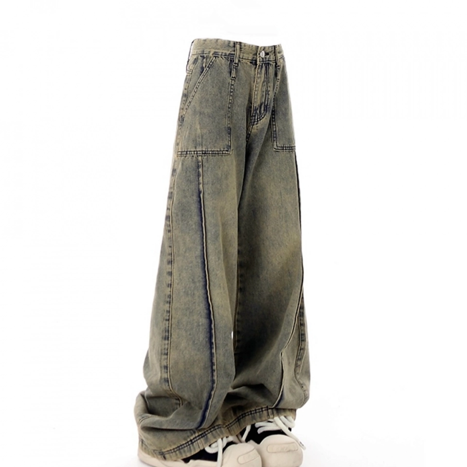 Women's  Loose Fit Jeans (3)